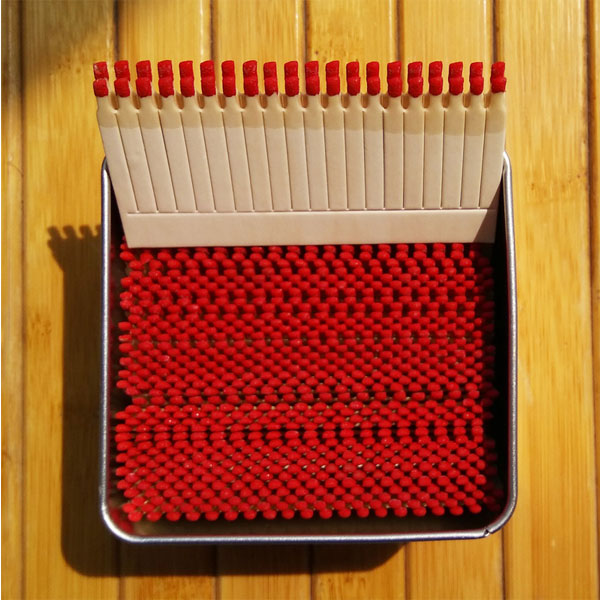 Caja de estaño Comb Match